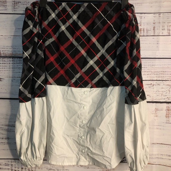 VENUS Black and Red Long Sleeve Button Down Shirt with Asymmetrical Design - Picture 1 of 12